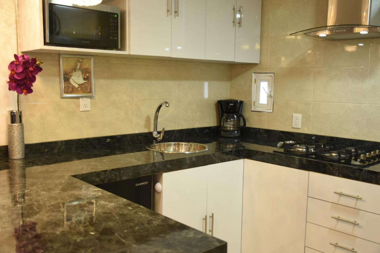 Departamento Alejandro - Completo Y Amplio Departamento En Una Zona Muy Tranquila De La Cdmx เม็กซิโกซิตี้ ภายนอก รูปภาพ