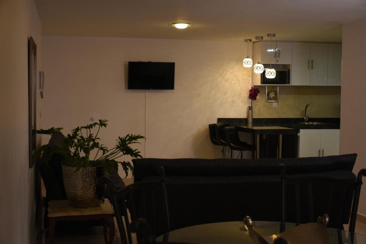 Departamento Alejandro - Completo Y Amplio Departamento En Una Zona Muy Tranquila De La Cdmx เม็กซิโกซิตี้ ภายนอก รูปภาพ