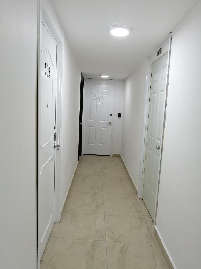 Departamento Alejandro - Completo Y Amplio Departamento En Una Zona Muy Tranquila De La Cdmx เม็กซิโกซิตี้ ภายนอก รูปภาพ